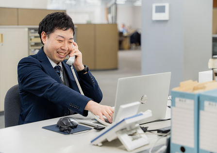 電話対応の様子